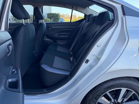 Used 2025 Nissan Versa SV image 37