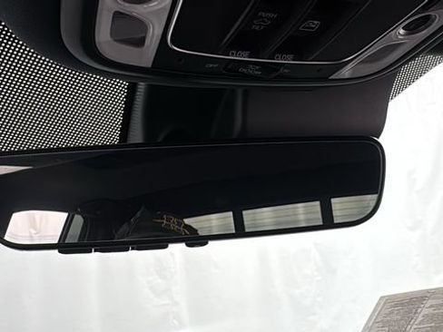 Used 2024 Honda Ridgeline TrailSport image 32