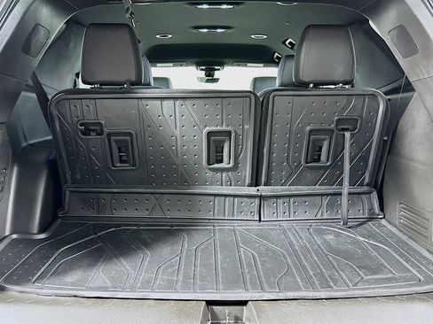 Used 2023 Chevrolet Traverse RS w/ LPO, Floor Liner Package FWD image 16