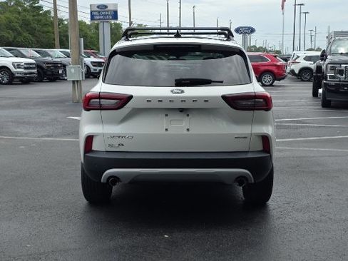Certified 2023 Ford Escape Active w/ Tech Pack #1 AWD/4WD image 12