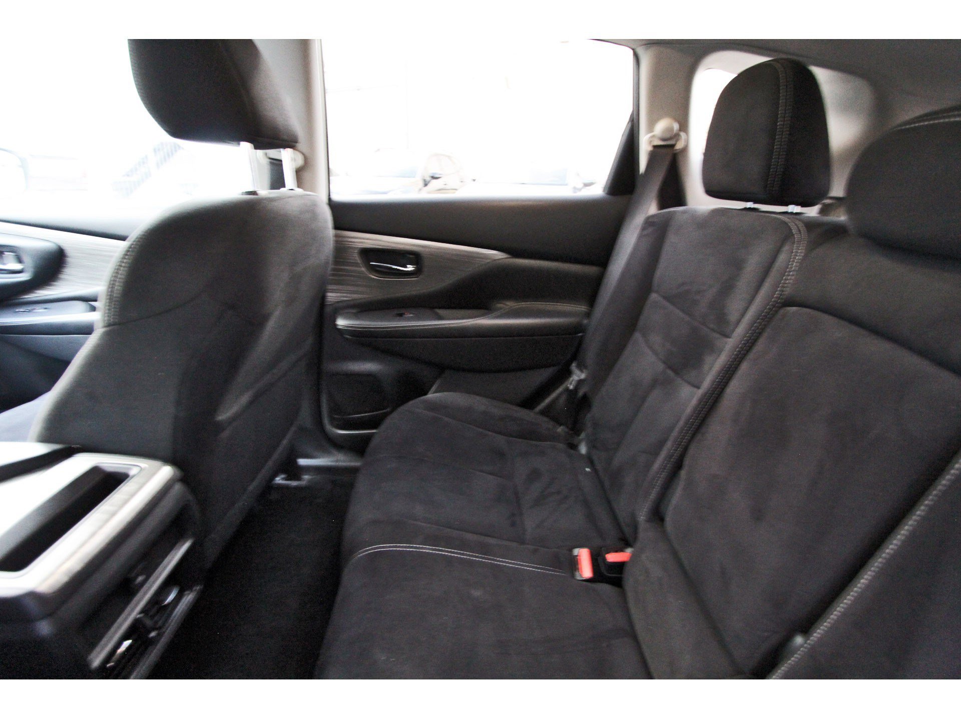 Used 2018 Nissan Murano SV FWD image 15