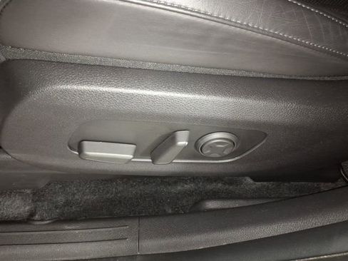 Used 2024 Kia Carnival SX FWD image 15