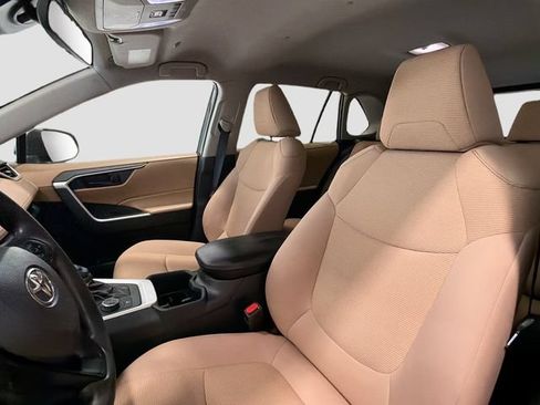 Certified 2023 Toyota RAV4 LE AWD/4WD image 20