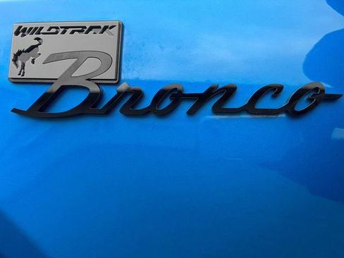 Used 2023 Ford Bronco Wildtrak AWD/4WD image 30