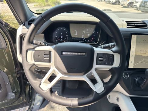 Used 2026 Land Rover Defender 130 S AWD/4WD image 29