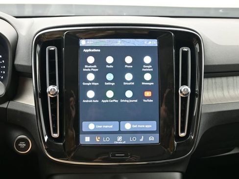 Used 2023 Volvo XC40 B4 Plus w/ Driver Assist Package image 18