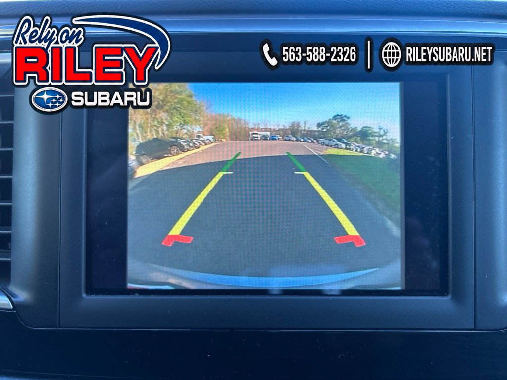 Used 2018 Chrysler Pacifica Touring Plus FWD image 28