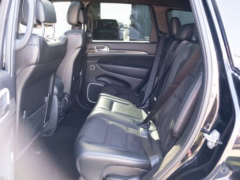 Used 2020 Jeep Grand Cherokee SRT AWD/4WD image 18