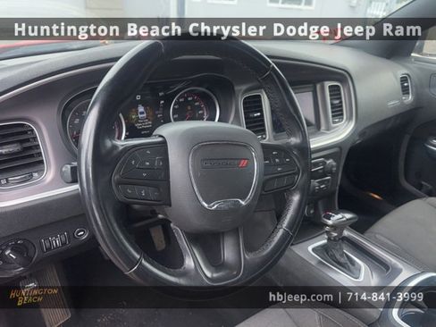 Used 2022 Dodge Charger SXT image 10