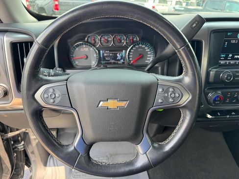 Used 2018 Chevrolet Silverado 1500 LT w/ All Star Edition AWD/4WD image 23