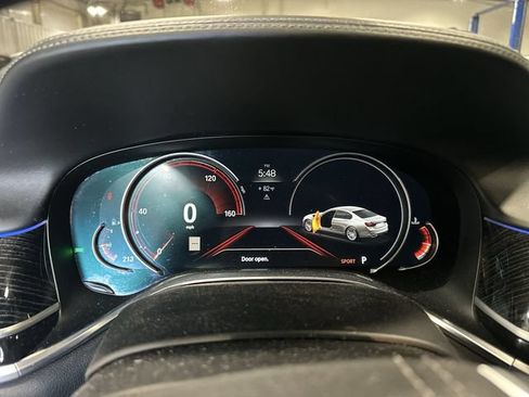 Used 2018 BMW 750i RWD image 14