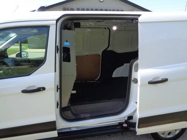 Used 2022 Ford Transit Connect XL FWD image 3