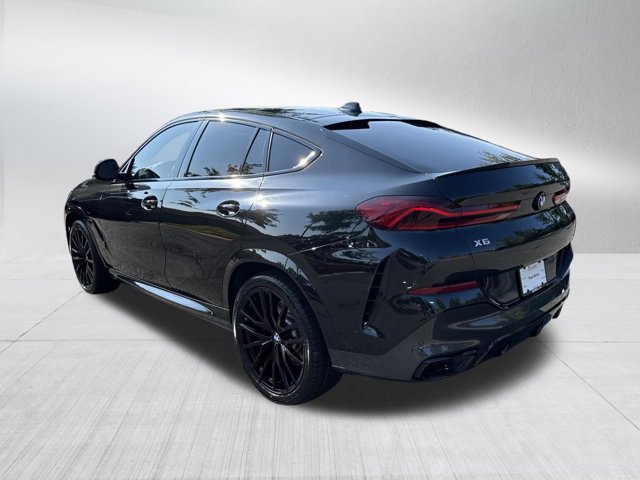 Used 2021 BMW X6 M50i w/ Premium Package AWD/4WD image 8