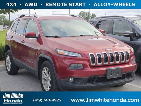 Used 2014 Jeep Cherokee Latitude w/ Cold Weather Group AWD/4WD image 1