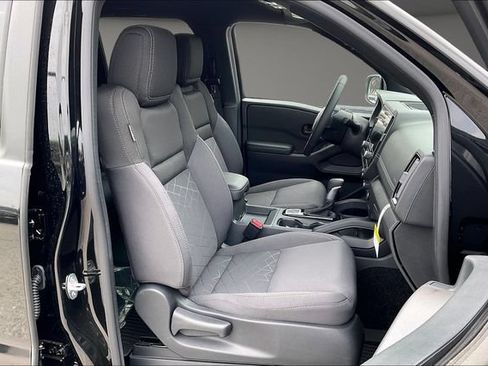 New 2026 Nissan Frontier SV w/ All-Weather Content Package AWD/4WD image 11