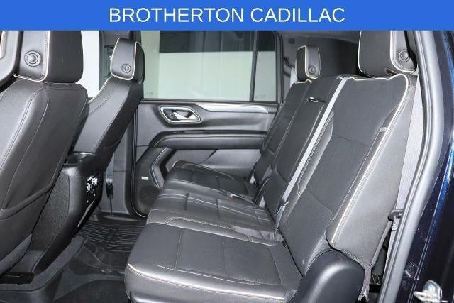 Used 2023 GMC Yukon XL SLT AWD/4WD image 30