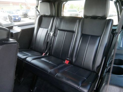 Used 2017 Ford Expedition Max Limited w/ Limited Appearance Package AWD/4WD image 20