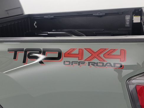 Certified 2023 Toyota Tacoma TRD Off-Road AWD/4WD image 10