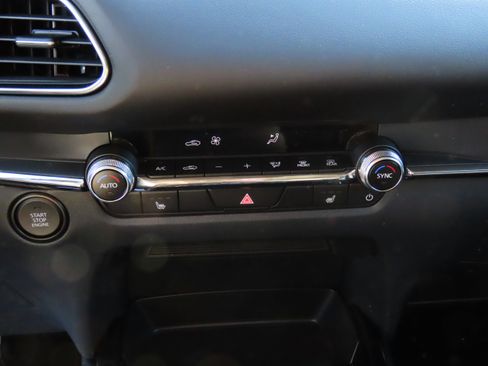 Certified 2025 MAZDA CX-30 AWD 2.5 S w/ Preferred Package image 27