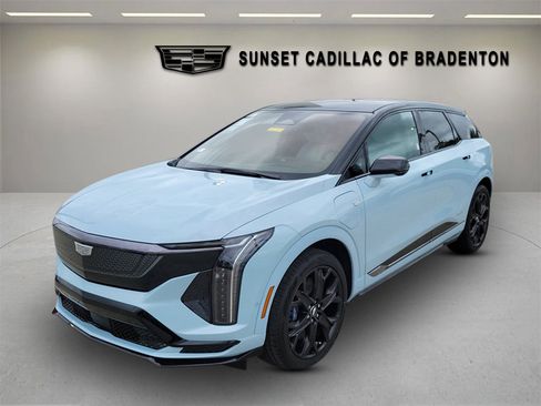 New 2026 Cadillac Optiq V AWD/4WD image 8