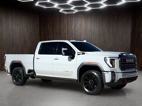 Used 2025 GMC Sierra 2500 AT4 w/ AT4 Premium Plus Package AWD/4WD image 1