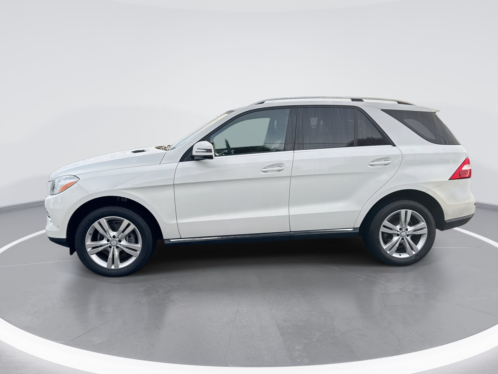 Used 2014 Mercedes-Benz ML 350 2WD image 7