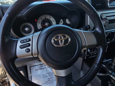 Used 2007 Toyota FJ Cruiser 4WD image 20