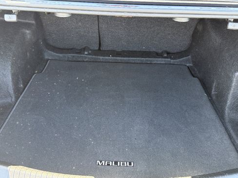 Used 2022 Chevrolet Malibu Premier FWD image 27