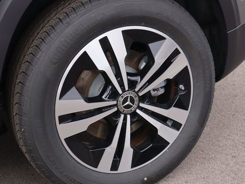 New 2026 Mercedes-Benz GLB 250 4MATIC image 45