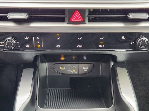 New 2026 Kia Sorento LX image 14