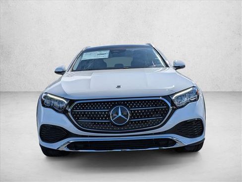New 2026 Mercedes-Benz E 450 4MATIC All-Terrain Wagon image 6