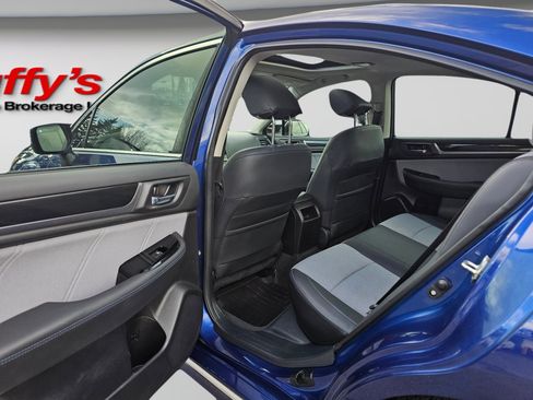 Used 2017 Subaru Legacy 2.5i Sport image 22