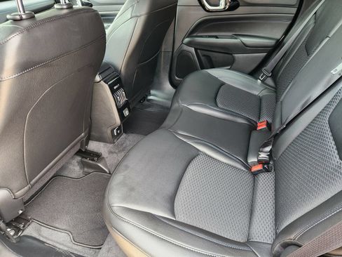 New 2026 Jeep Compass Latitude AWD/4WD image 25