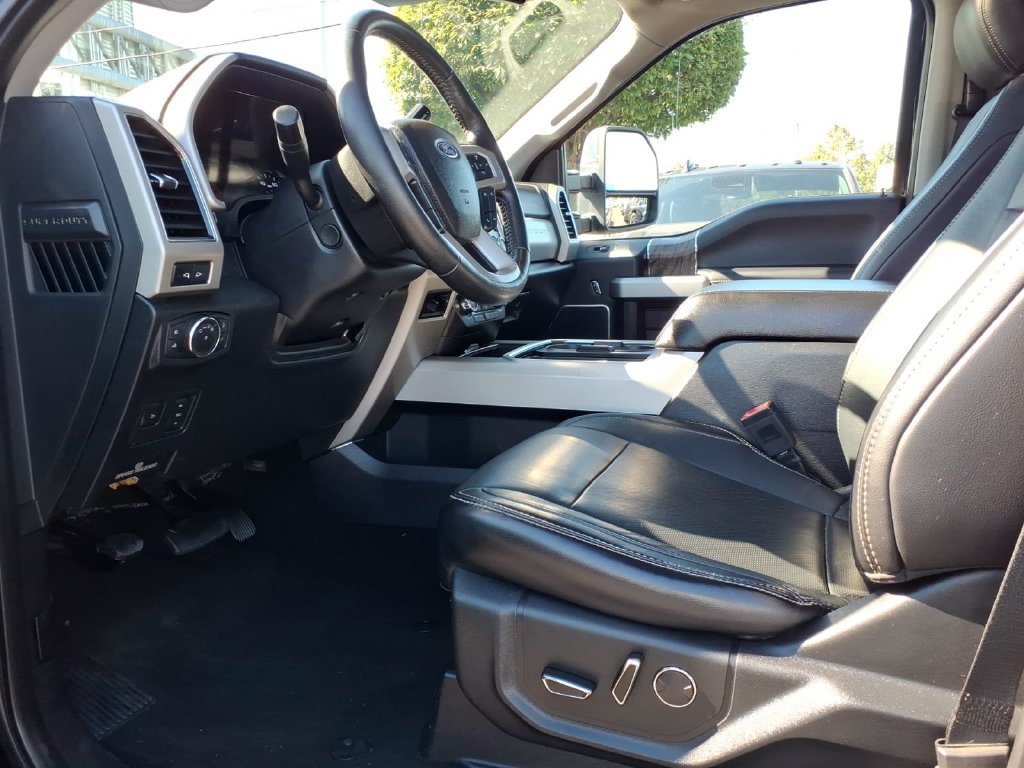 Used 2019 Ford F350 Lariat w/ Lariat Ultimate Package AWD/4WD image 13