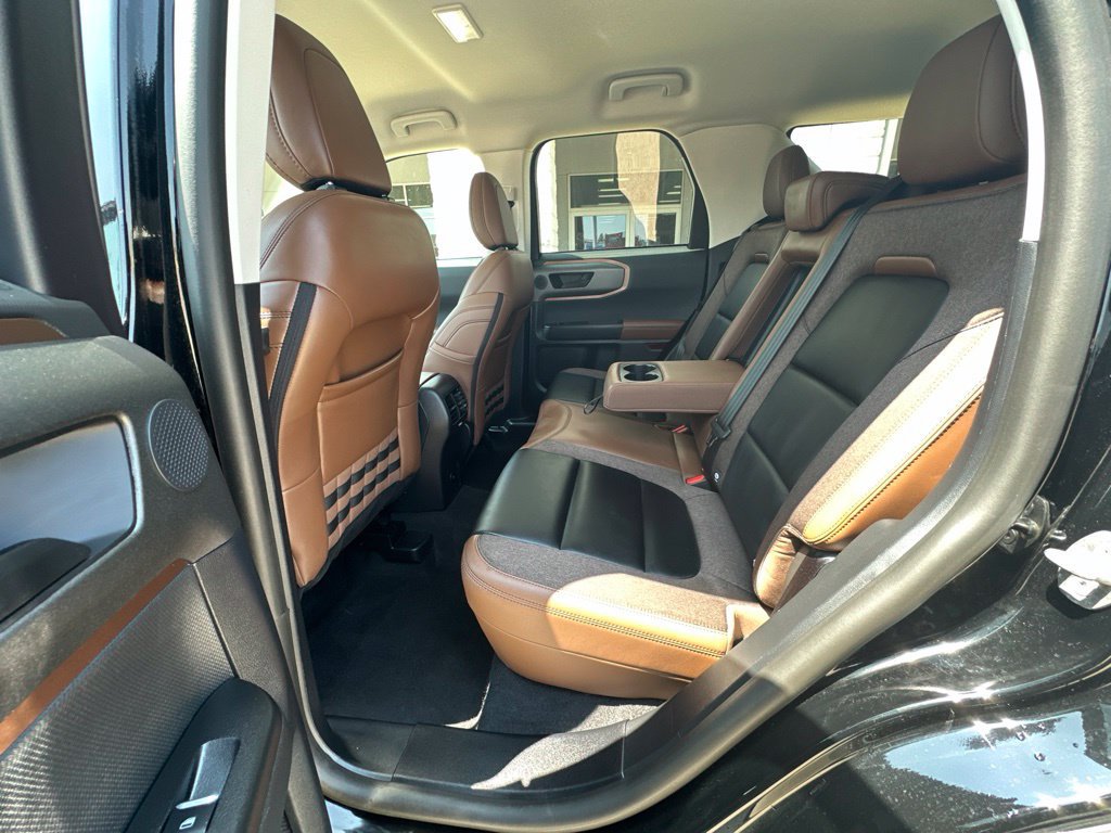 Used 2025 Ford Bronco Sport Outer Banks w/ Outer Banks Tech Package+ AWD/4WD image 13