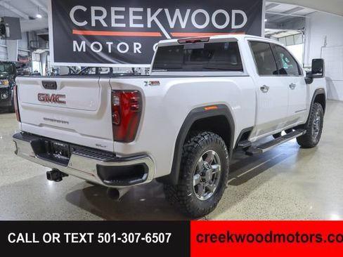 Used 2025 GMC Sierra 2500 SLT w/ SLT Premium Package AWD/4WD image 4