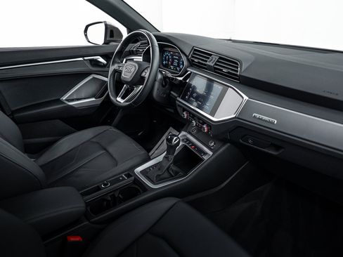 Certified 2022 Audi Q3 2.0T Premium AWD/4WD image 10