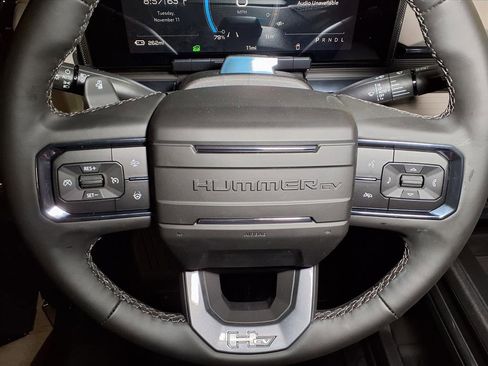 Used 2026 GMC Hummer EV SUV image 20