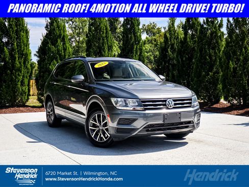 Used 2019 Volkswagen Tiguan SE w/ Panoramic Sunroof Package AWD/4WD image 1