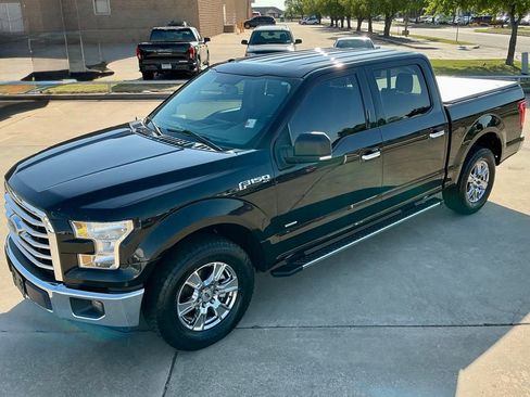 Used 2017 Ford F150 XLT w/ Equipment Group 302A Luxury image 4