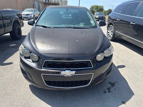 Used 2015 Chevrolet Sonic LT FWD image 2