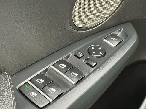 Used 2017 BMW X3 xDrive35i image 11