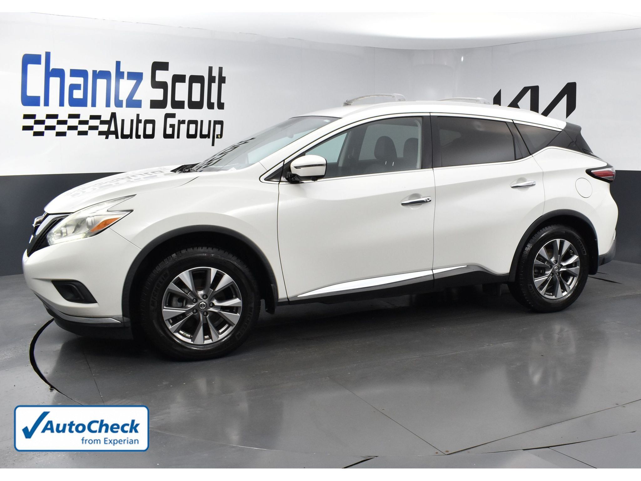Used 2017 Nissan Murano SL AWD/4WD image 2