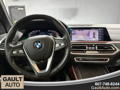 Used 2022 BMW X5 xDrive40i w/ Premium Package AWD/4WD image 8