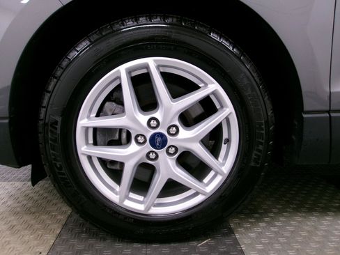Used 2022 Ford Edge SEL w/ Convenience Package AWD/4WD image 17