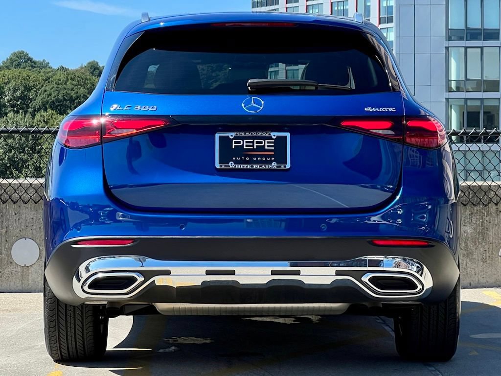 Certified 2026 Mercedes-Benz GLC 300 4MATIC image 6