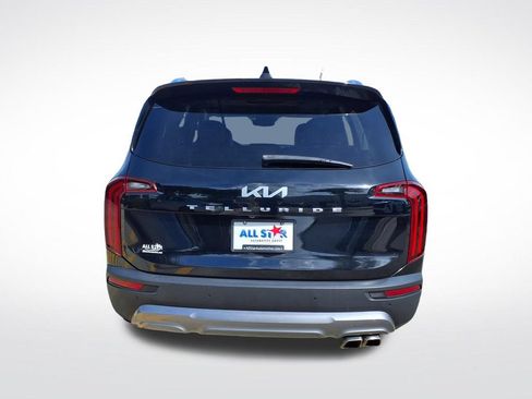 Used 2022 Kia Telluride EX w/ EX Premium Package FWD image 8