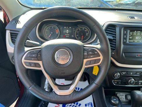 Used 2017 Jeep Cherokee Sport w/ Cold Weather Group image 24