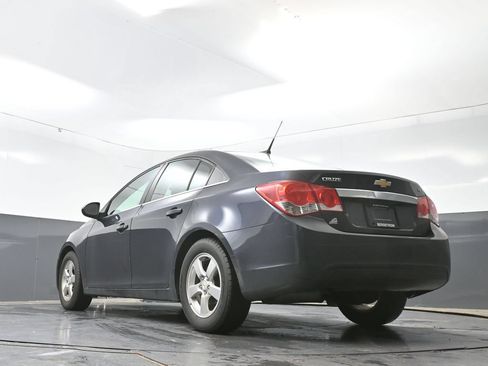 Used 2014 Chevrolet Cruze LT FWD image 29