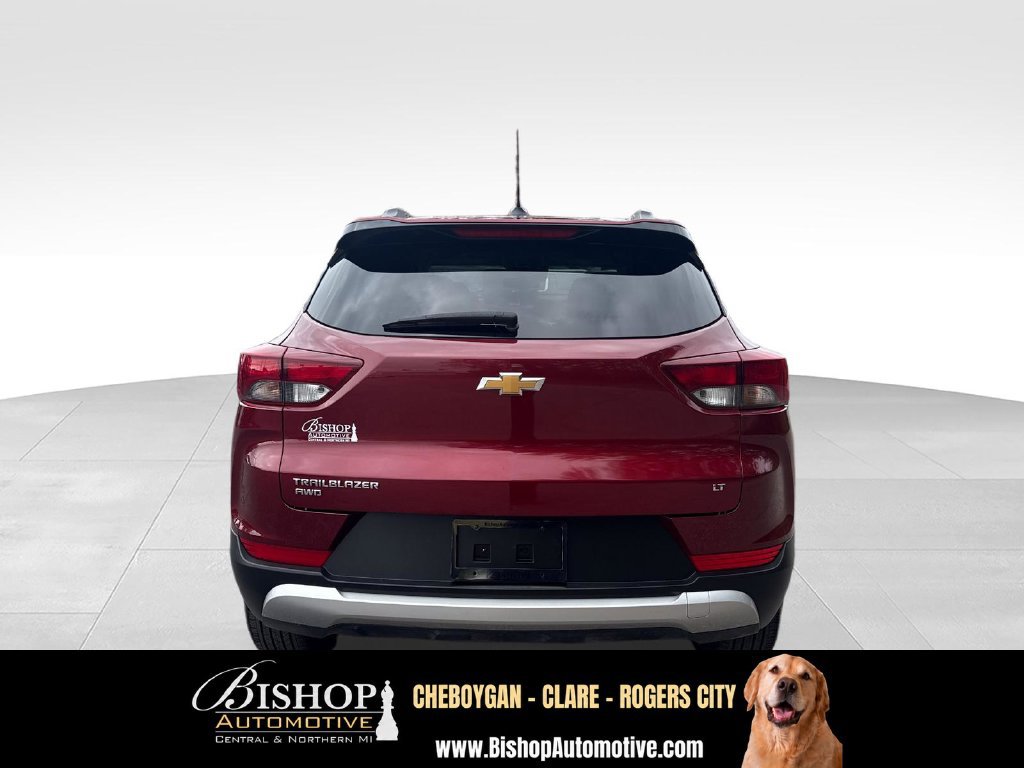 Used 2025 Chevrolet TrailBlazer LT AWD/4WD image 10